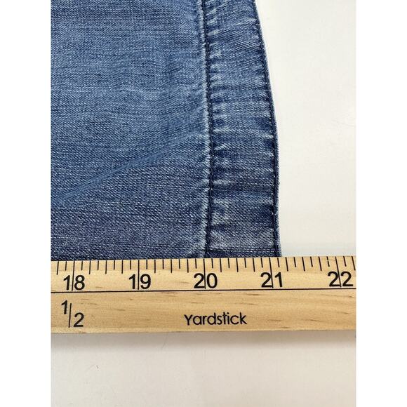Womens Liz Claiborne Blue Audra Denim Capris Size 12 - Picture 11 of 13